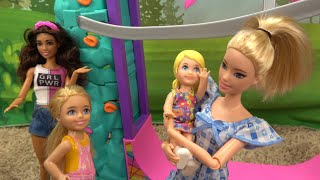 Barbie Sister Chelsea and Friends Summer Camp Fun