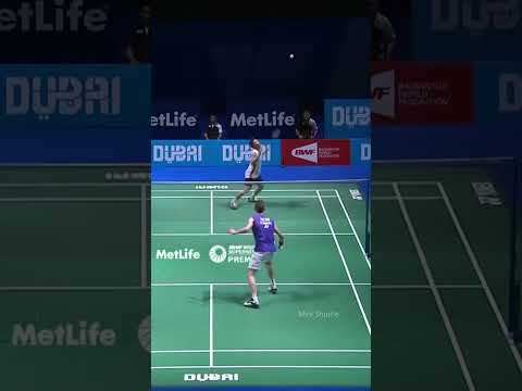 Axelsen got tilted by Momota #shorts #badminton #viktoraxelsen #kentomomota
