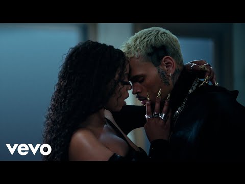 Chl&#246;e, Chris Brown - How Does It Feel (Official Video)