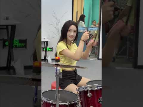 山有木兮卿有意，昨夜星辰恰似你#星概念架子鼓 #昨夜星辰 #女鼓手 #妞妞架子鼓