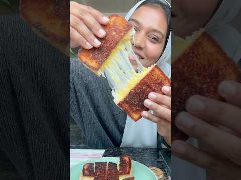 🍞Honey butter cheese toast..When random experiments taste better than the recipe 😍🍯🧀.