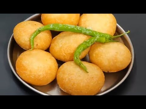 केवल 2 कच्चे आलू से नया गरमा गरम कुरकुरा नाश्ता जो भी खाए खाता ही जाए | Crispy kacche aalu ka nashta