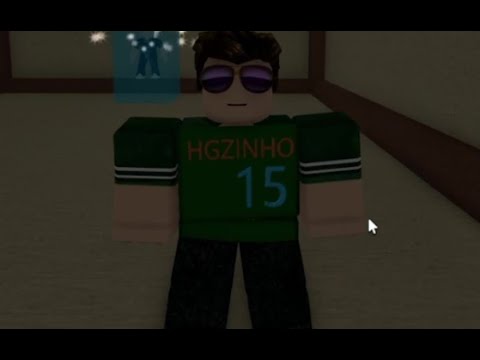 JOGANDO HIDE SEEK AQUI NO ROBLOX