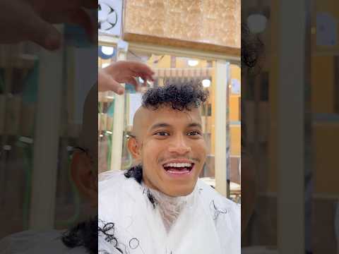 Gak bawak alat cukur lagi aku, sabar gak boleh marah2