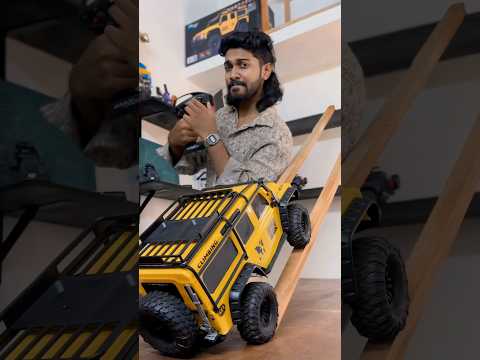 ഒന്ന് അങ്ങോട്ടോ ഒന്ന് എങ്ങോട്ട് മാറിയാൽ പൊട്ടി ചെതറും🔥🥵#defender #rccar #creative #rccaroffroad