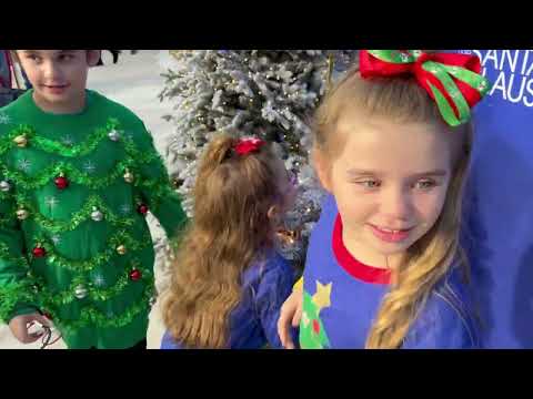 #Christmas Time Has Officially Begun With Some Disney Magic! The Santa Clauses Premiere At The Lot! Plus, Our Reviews! | Perez Hilton And Family