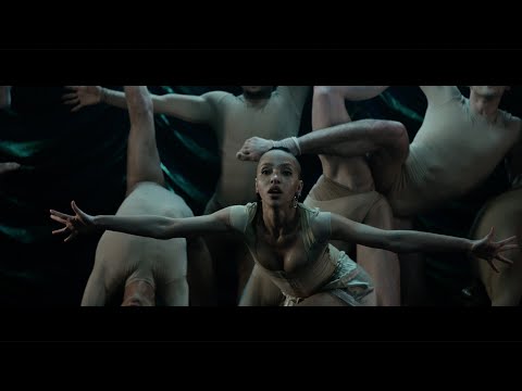 FKA twigs - Childlike Things (ft. North West)