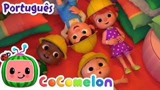 Casinha de Almofadas 🪶🏰 Little Angel e CoComelon - As Músicas da Turminha