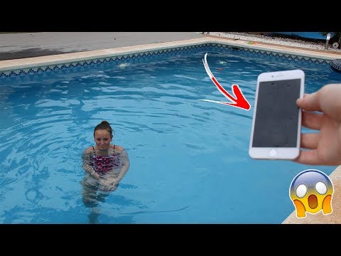 THROWING LITTLE SISTERS IPHONE IN POOL😱 *PRANK*