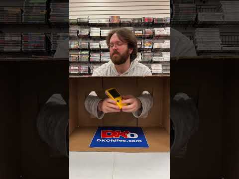 Can Sam Guess these retro game items without looking?