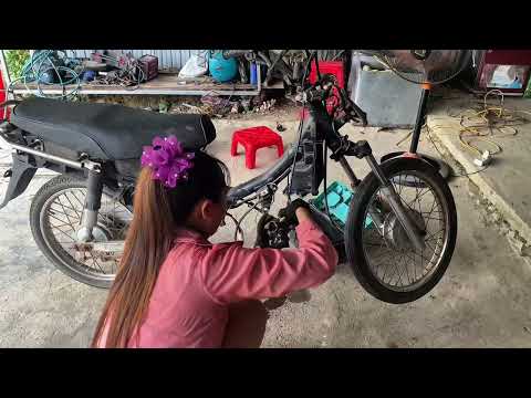 Talented Girl: The Girl Who Recycled and Overhauled an Old, Broken Motorcycle