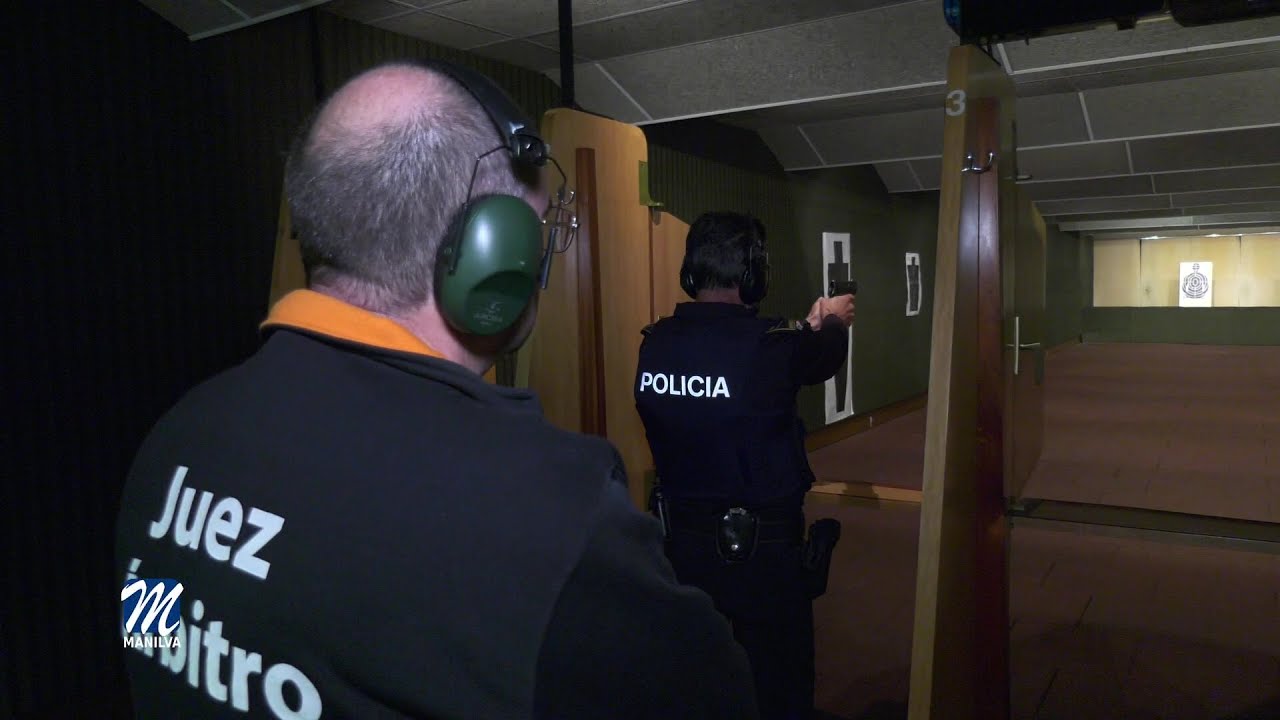 <strong>La Policía Local realiza sus prácticas de tiro en la galería de Estepona</strong>