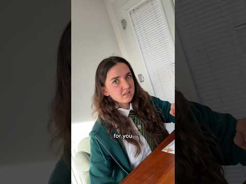 Should of just said I forgot my glasses 🤓🤦🏻‍♀️🤣 #comedyskit #schoolbelike #dyslexia #unilife