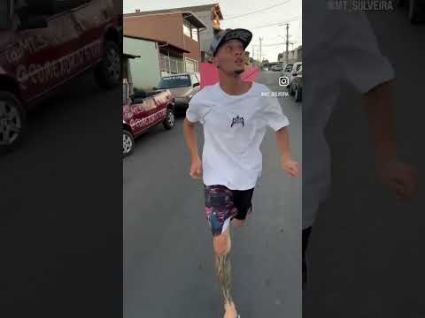 Cuidado galera , fez xepa na área errada já era ! Cada um no seu quadrado kkkk #pipa #kiteflying
