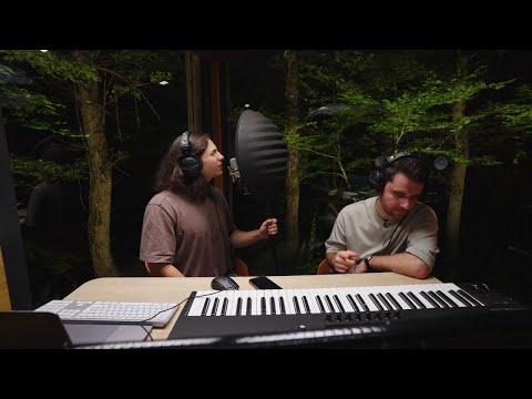Petit Biscuit ft. Amixem - The Forest
