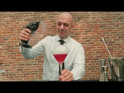 Barman Acrobatico by Flair Flow