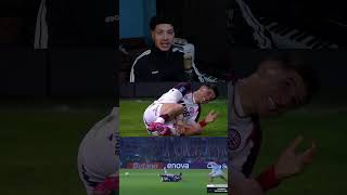 ¿CUAL FUE PEOR? La patada de Arambarri vs Flores, Boca vs River | Rodrikko Jr