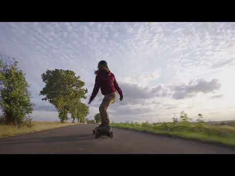 Maxfind BELT and Maxfind FF AT: Unleash Your Electric Skateboarding Adventure!