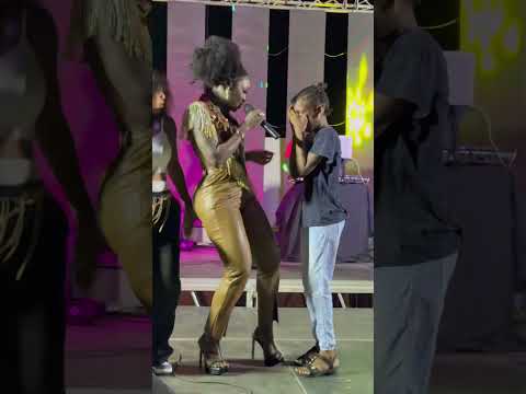 NDAKHTÉ Lo la petite fille en larme #live #Afrosenegalvibes #music