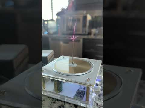 Mario Bros on the mini Tesla Coil!