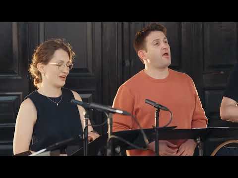VOCES8: Kyrie by Paul Smith