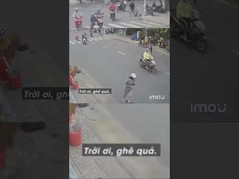ông ny chưa kịp hiểu chuyện gì đang xảy rả