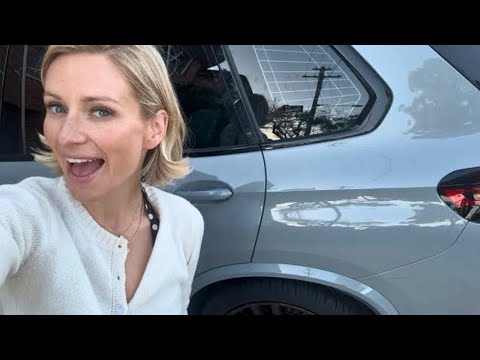 ASMR Exploring My Car Inside & Out 🚘 tapping, fabric scratching, tracing