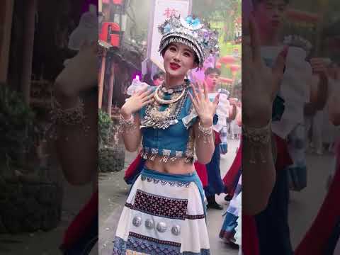 Cute <strong>Jingjing</strong> #HangzhouSongcheng #SongchengEternalLove