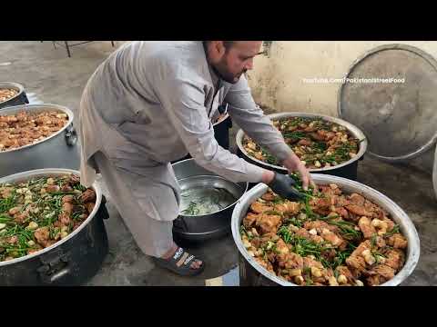 Zaiqa Restaurant Special Chicken Recipe | 1000 Chicken Badami for Wedding | Pakistani Street Food