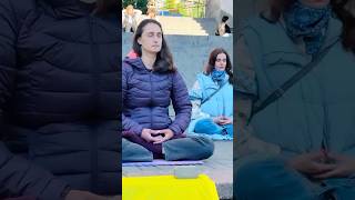 Calmaria em uma rua movimentada #bemestar #saúde #meditação