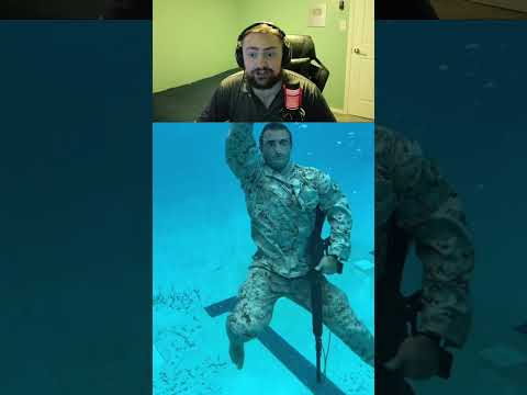 How Warzone Soldiers Grab Their Guns In Water! 😳🤯 #shorts