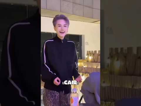 teman cowok si tomboy cemburu karena nggak dikasih apa apa