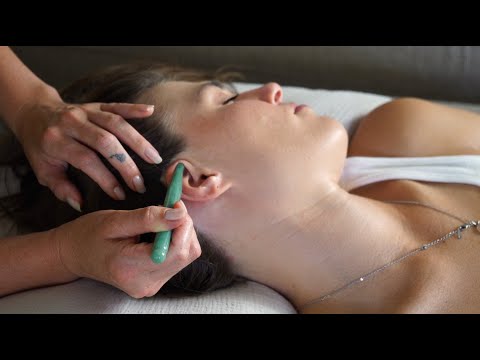 ASMR EAR MASSAGE Ear Tingles and Therapy for Deep Sleep (Whisper)