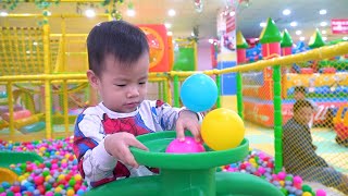 Cả nhà em đi chơi công viên, Bé khỏe bé ngoan - Nhạc Thiếu Nhi em Sáo đi chơi nhà bóng