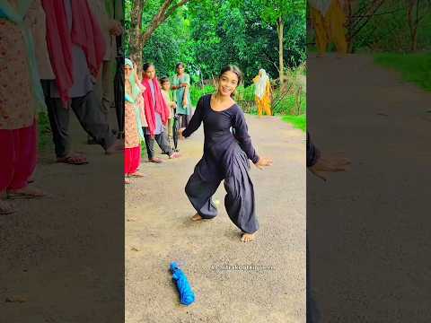 Kamariya gole gole #dance #dancerchitra #shorts #chitrakootkiqueen