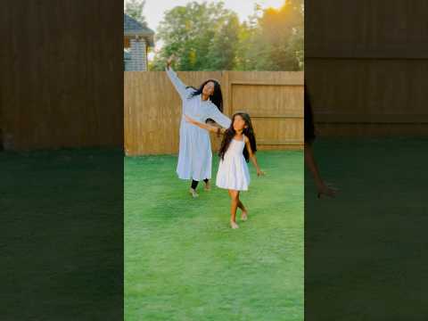 Dhana | Mai Teri Rani | Mommy Daughter Dance Cover | නටන්නම හිතුනා Because We Love The Song  ♥️