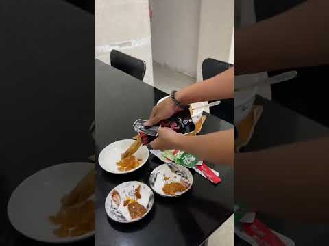 Bữa ăn bất ổn sẵn review thêm ít đồ ăn vặt nội địa trung