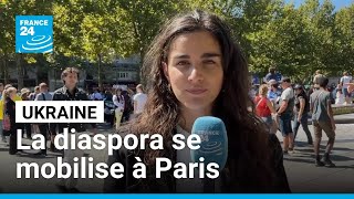 Jour de l'Indépendance ukrainienne : la diaspora se mobilise à Paris • FRANCE 24