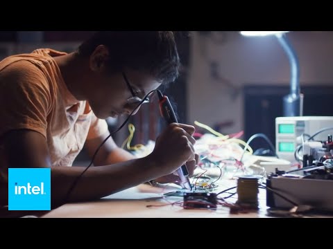 Shubham Banerjee & Intel Edison Meet The Makers | Intel