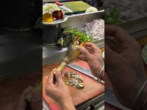 Rs 3000 ka Masala Crab in Goa