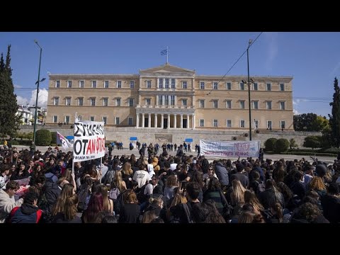 Ελλάδα: Οργή και απαξίωση καθ' οδόν προς τις εκλογές