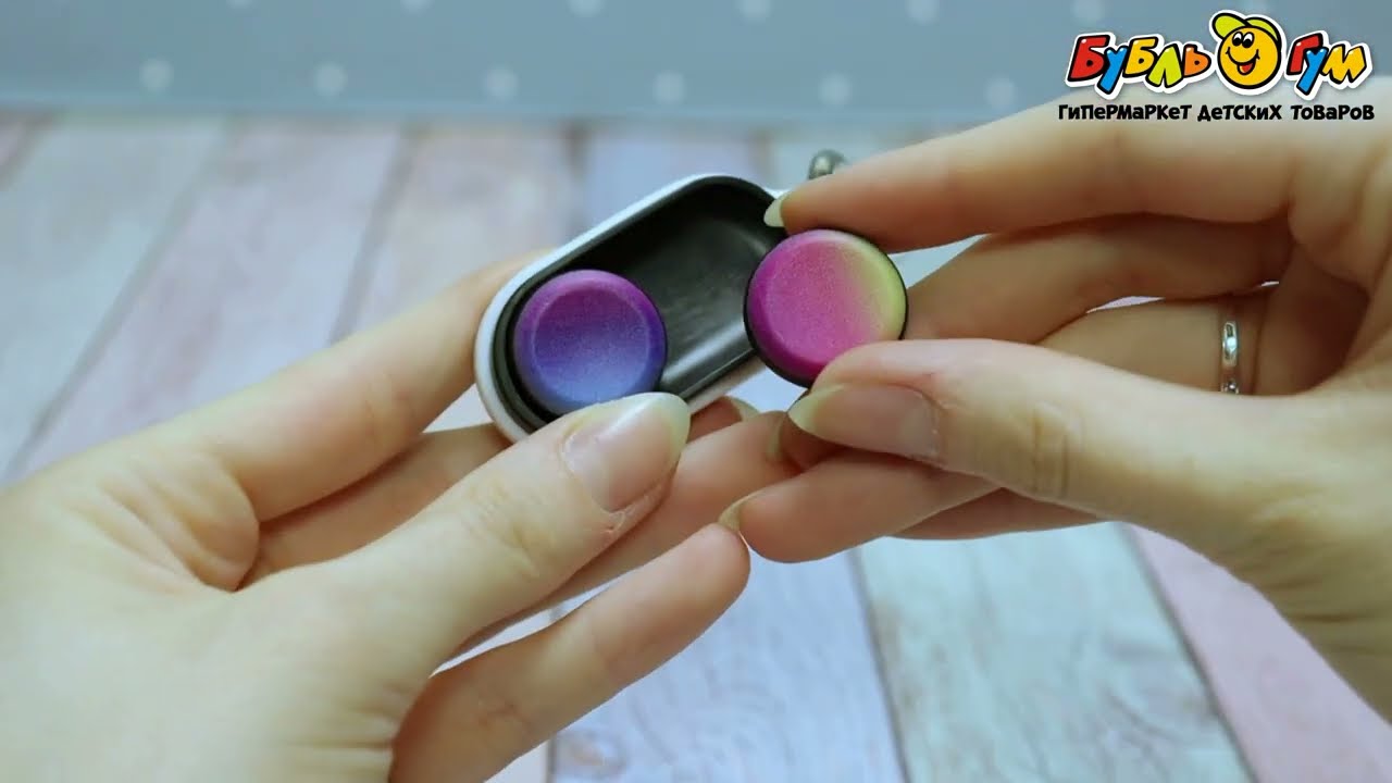 Игрушка магнитная POP PUCK с разноцветными магнитами белая  - видео Игрушка магнитная POP PUCK с разноцветными магнитами белая  - видео