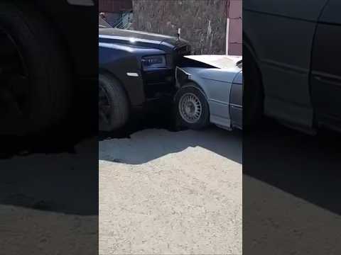 Авто подстава Rolls-Royce‼️ Смотреть до конца 😱‼️#auto #automobile #дтп #ремонт #top #new #car