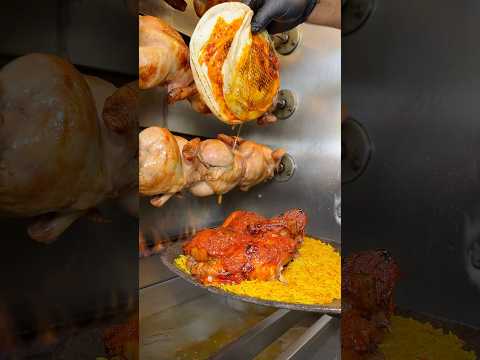 فرخة شواية حلبيه😋مع التوميات والمخللات 👌🏻