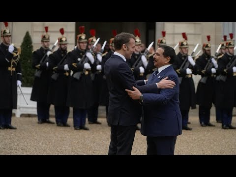 President Macron welcomes king of Bahrain, signs defence cooperation agreement | AFP
