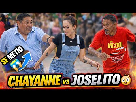 ¿Falta de respeto? Joselito se mete al baile de Chayanne y Naomy en pleno escenario 😡
