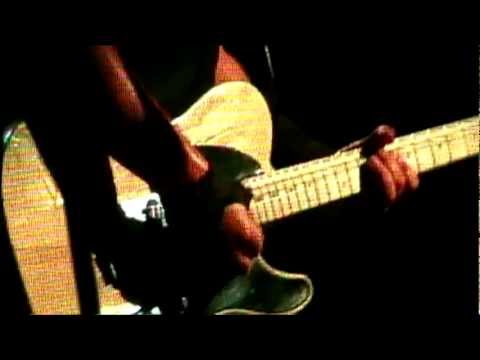 bruce-springsteen-the-e-street-band-the-e-street-shuffle-bruchee