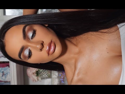 GET READY WITH ME: HOLOGRAPHIC MAKEUP +5 Lip Options!