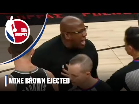 Kings coach Mike Brown ejected for tirade at referee video clip 