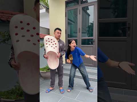 Món quà bất ngờ 🤣😜🥰 #funny #comedy